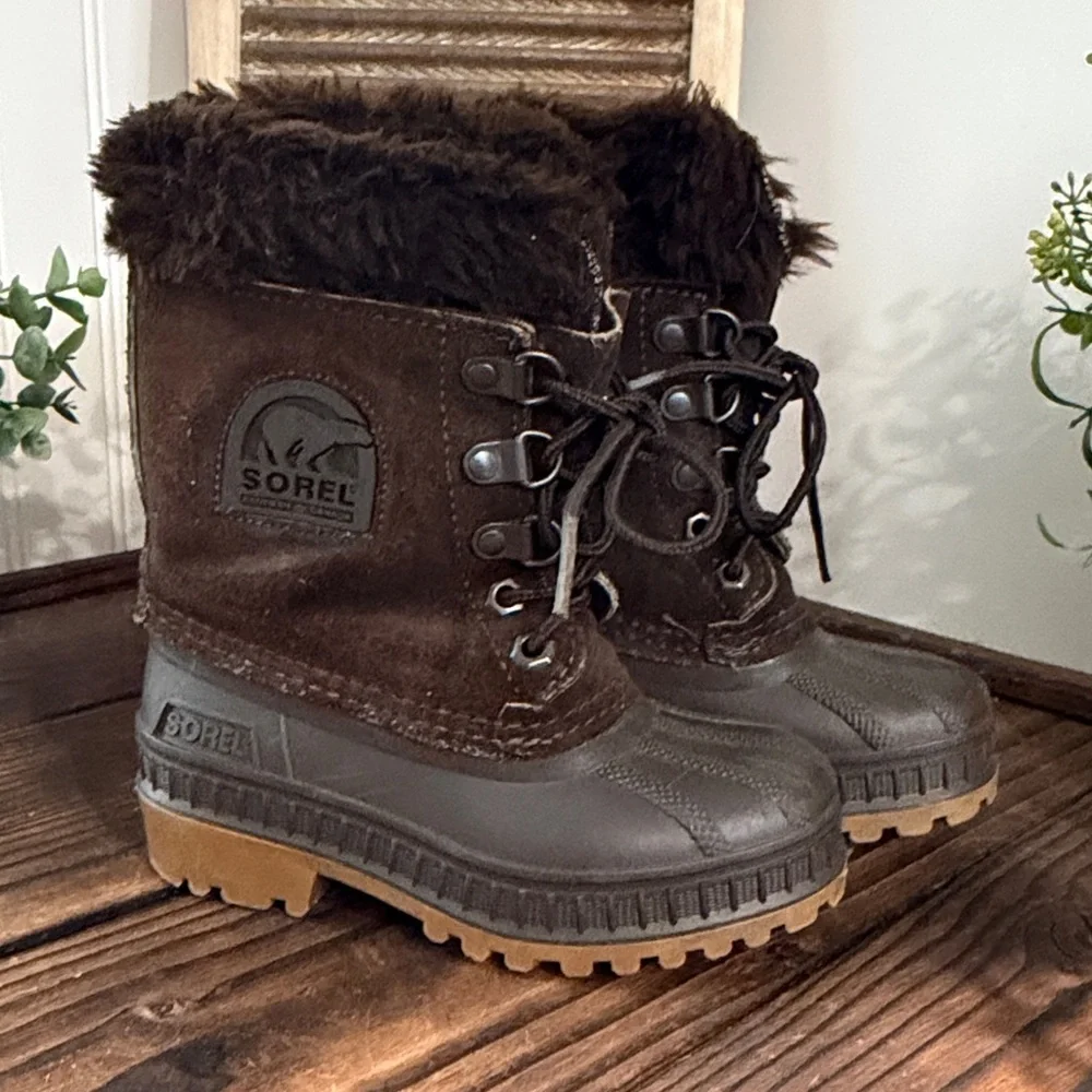 Sorel Kaufman Dark Brown Leather Boots with Fur Lining